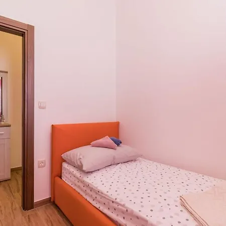Erica Comfortable Villa *