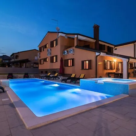 Erica Comfortable Villa